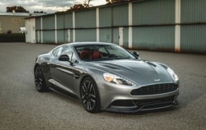 Mobil Pengantin Aston Martin Siapkan Rival Berat Ferrari 488 dan Lamborghini Huracan